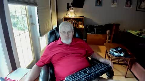 Snapshot of cloudalert62 chatting on October 31, 7:47 pm cloudalert62 online show from October 31, 7:47 pm