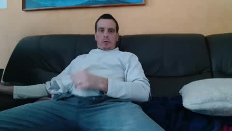 Snapshot of clouplefun chatting on December 30, 12:52 pm clouplefun online show from December 30, 12:52 pm