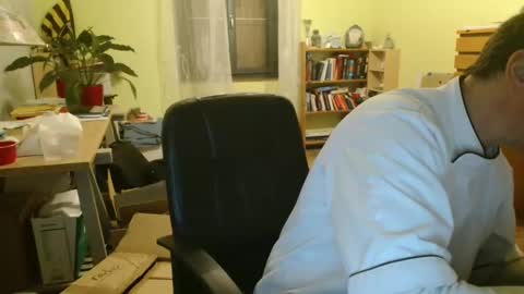 Snapshot of clouplefun chatting on January 13, 5:44 am clouplefun online show from January 13, 5:44 am
