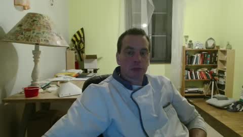 Snapshot of clouplefun chatting on December 23, 4:55 am clouplefun online show from December 23, 4:55 am
