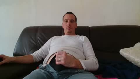 Snapshot of clouplefun chatting on September 25, 12:01 pm clouplefun online show from September 25, 12:01 pm