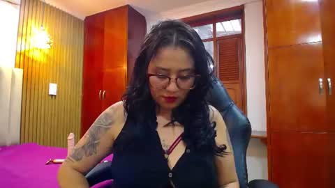 Clovy Zenvy online show from June 11, 11:08 am