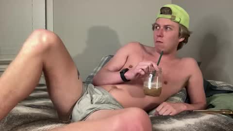 Clyde Austin online show from April 22, 2:52 am