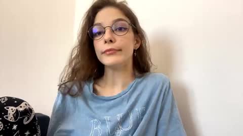 Anya online show from June 11, 4:16 pm