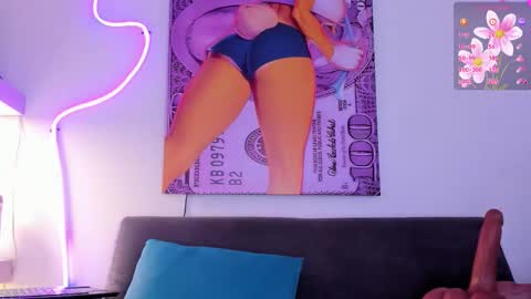 cmila0713 online show from October 25, 1:06 am