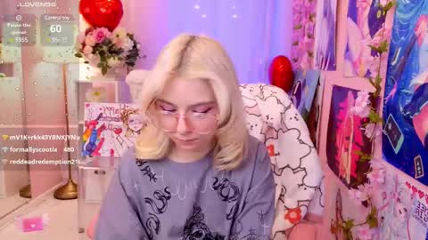 Mia online show from February 15, 4:36 am