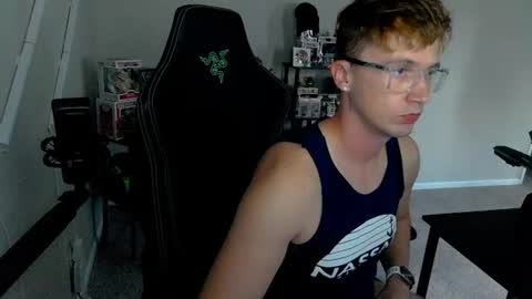 codyt1016 online show from September 27, 10:51 pm