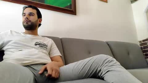 col_ander online show from May 25, 3:51 pm
