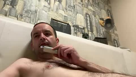 colambus83 online show from January 16, 8:40 pm