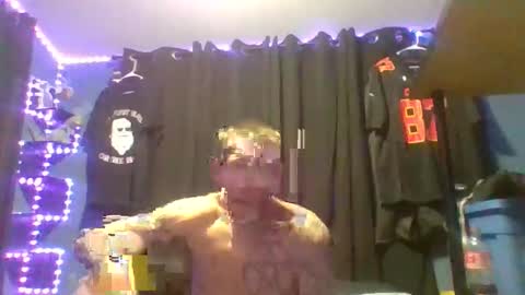 colevan2390 online show from December 5, 3:17 am