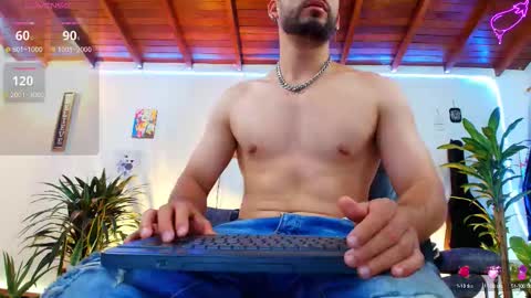 Snapshot of colin_stone chatting on October 8, 12:00 pm colin_stone online show from October 8, 12:00 pm