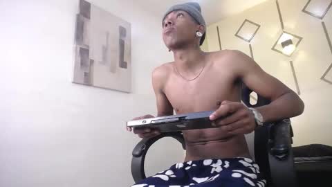 CollemanStone online show from November 20, 5:17 am