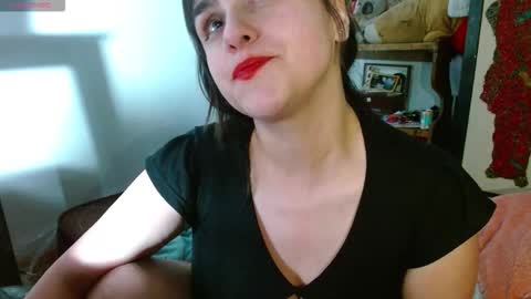 Collette online show from November 9, 5:11 am