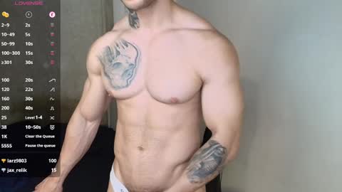 colombianmuscle8 online show from April 4, 3:24 am