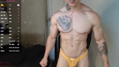 colombianmuscle8 online show from September 12, 4:25 am