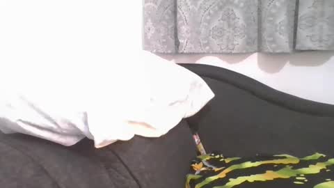 Snapshot of comicalcara chatting on February 23, 7:22 am Cara online show from February 23, 7:22 am