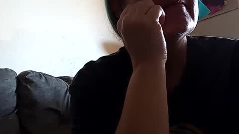 conchettap online show from November 15, 6:31 pm