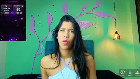 C O N N I E online show from November 6, 9:29 pm