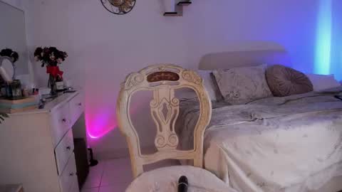 connie    online show from March 3, 1:56 pm