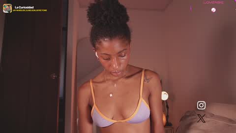 Snapshot of connie_west0 chatting on January 14, 10:23 pm   independent model online show from January 14, 10:23 pm