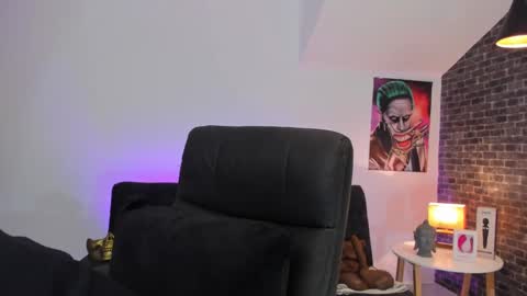 Connor Smith online show from September 9, 4:23 am