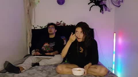 conor_taylor_ online show from October 9, 4:01 pm