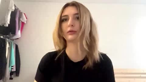 Amelia online show from March 5, 12:58 pm