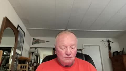 cookoosnest online show from February 8, 3:59 pm