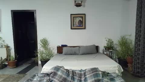 Cool2Buddies online show from July 11, 3:00 am