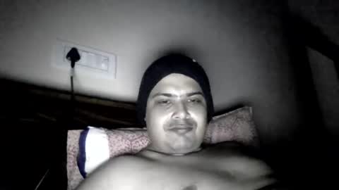 Cool Breeze09 online show from February 3, 6:07 pm