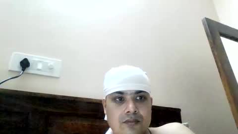 Cool Breeze09 online show from April 27, 10:57 am