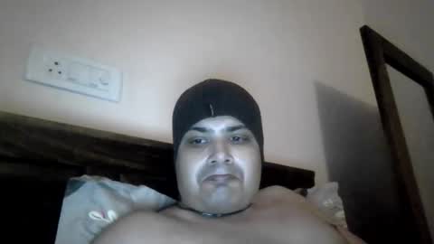 Cool Breeze09 online show from February 28, 9:55 pm