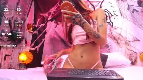 Carol Jhones  online show from November 2, 4:23 am