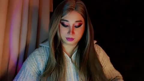 corefinder_xx online show from November 10, 11:35 am