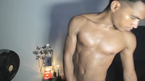 CoreyGlover online show from December 12, 7:08 am