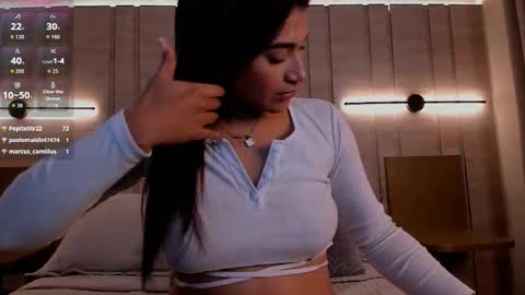 corinabrown_ online show from September 26, 1:19 pm