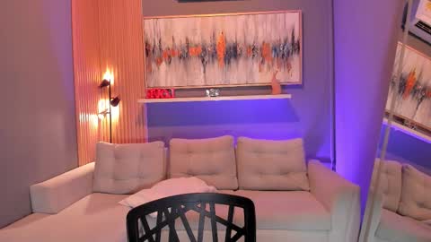 Cori online show from November 6, 12:30 pm