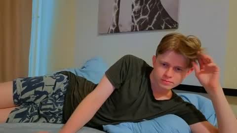 Andrew online show from July 24, 4:26 pm
