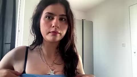 Anna online show from July 16, 4:43 pm