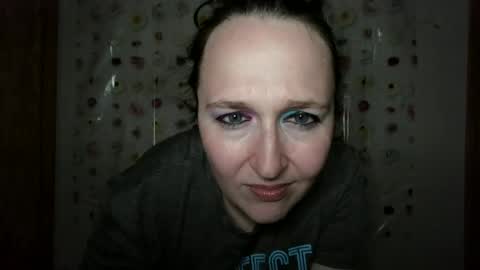 countrygirl0909 online show from June 26, 11:21 pm