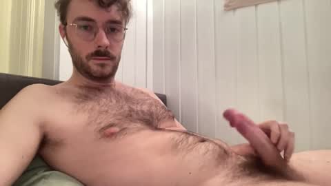 couple_24_28 online show from December 4, 4:28 pm