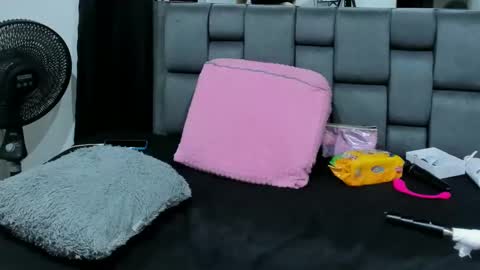 Andrea and Scott online show from March 11, 9:45 am