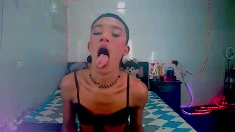 ALEXA  KIM online show from November 7, 10:12 pm