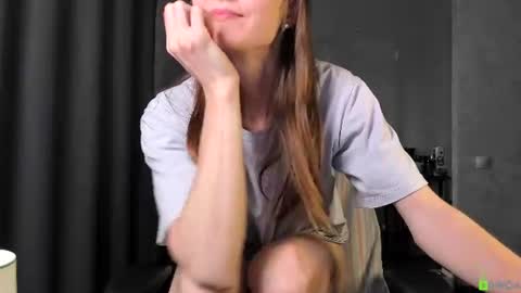Im Courtney Nice to meet youFollow meInstagram courtneyluv778 online show from June 20, 2:23 pm