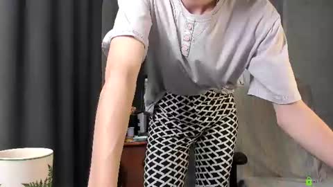 Im Courtney Nice to meet youFollow meInstagram courtneyluv778 online show from June 19, 1:50 pm