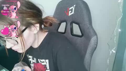 Snapshot of crash_test13 chatting on February 24, 11:21 am crash_test13 online show from February 24, 11:21 am