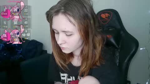 Snapshot of crash_test13 chatting on February 25, 6:25 am crash_test13 online show from February 25, 6:25 am