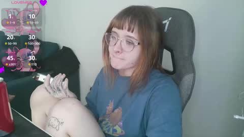 Snapshot of crash_test13 chatting on February 18, 9:43 am crash_test13 online show from February 18, 9:43 am