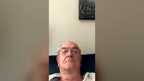 cravena2353 online show from July 31, 3:24 pm