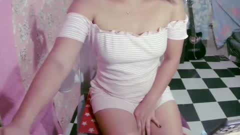 crazy_4u69 online show from June 7, 3:55 am